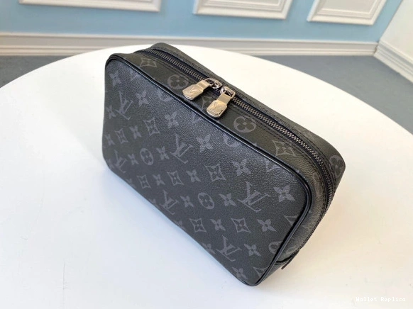 Cheap TOILETRY VUITTON LOUIS GM POUCH 0731